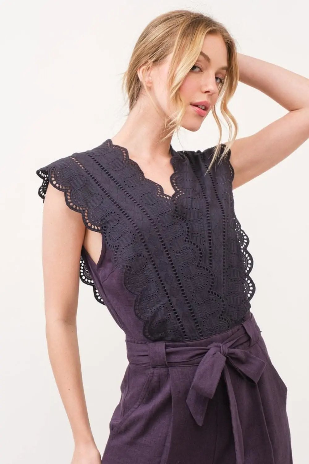 Elegant lace surplice jumpsuit - Love Salve